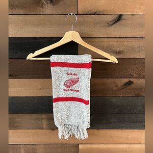 Vintage Detroit Red Wings NHL Hockey Embroidered Knit Scarf